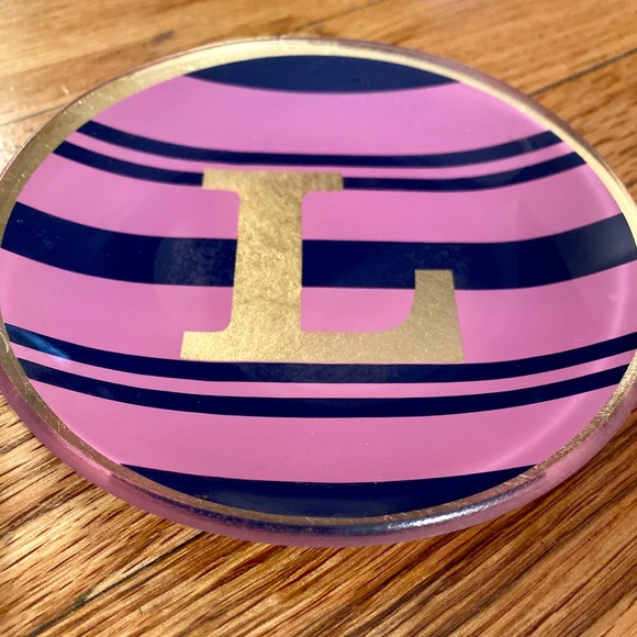 Monogrammed Jewelry Dish - Picture 3 of 4